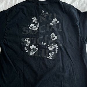ASSC Black Tee w/ floral details